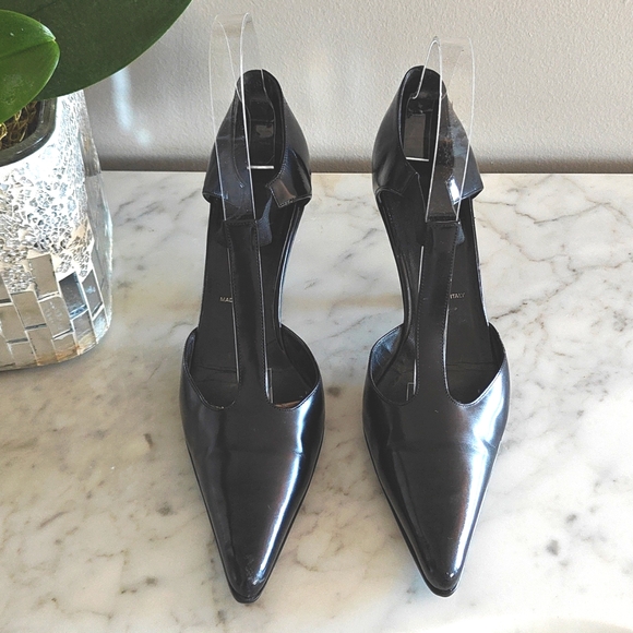 Prada Black T-Strap Kitten Heels| Size 39 EU (9) | With Prada Shoe Bag (EUC) - Picture 5 of 15